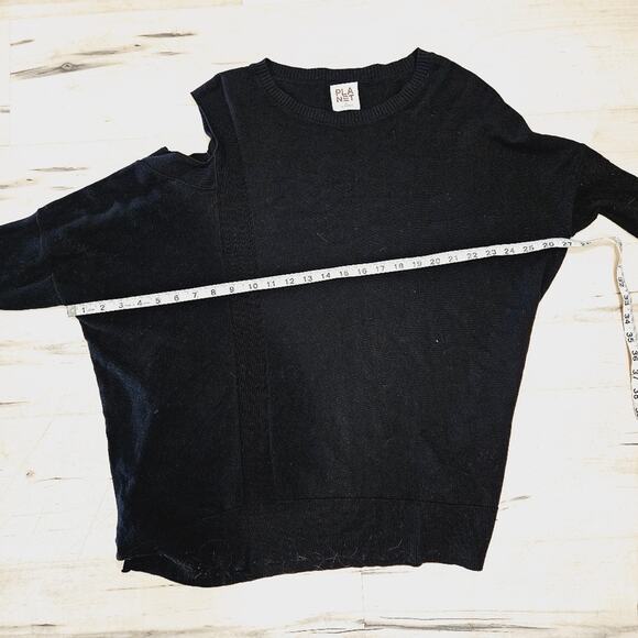 Planet by Lauren G One-Shoulder Cutout Pima Cotton Modal Knit Top - Picture 3 of 5